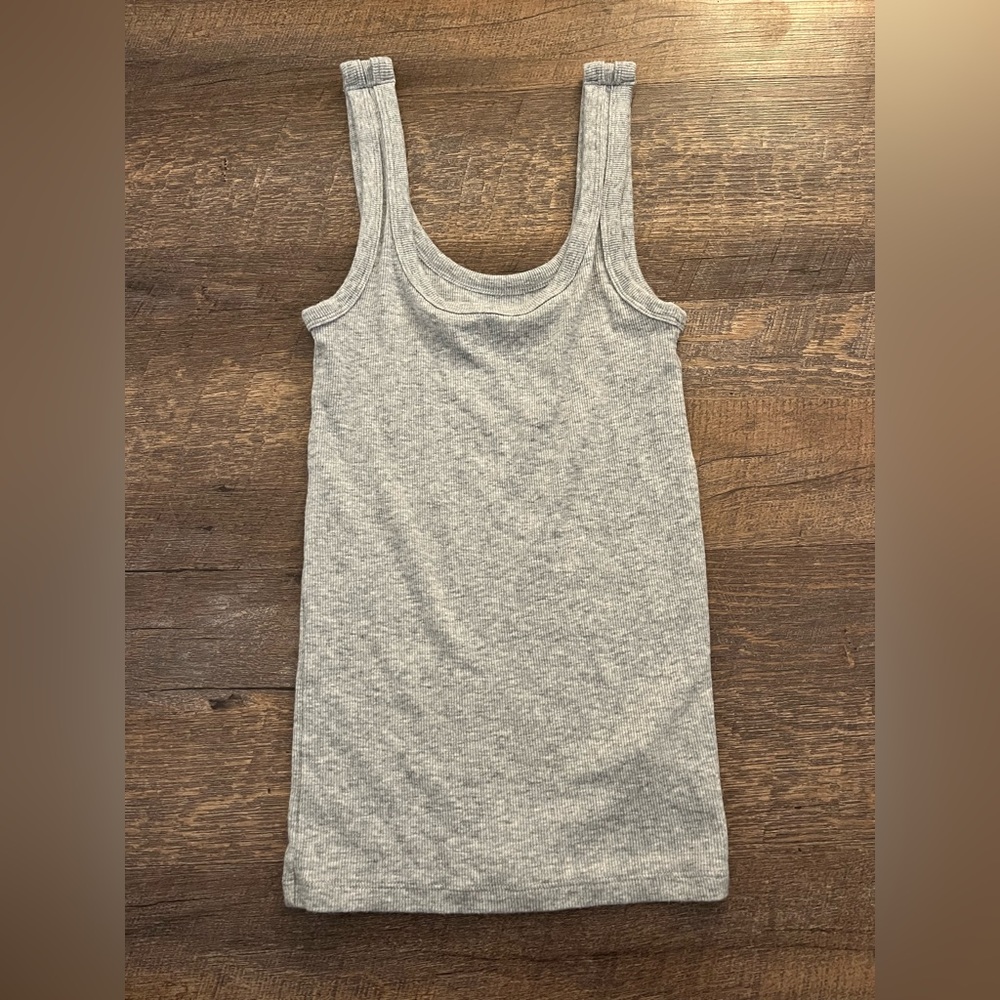 Aerie gray tank top Size XXS